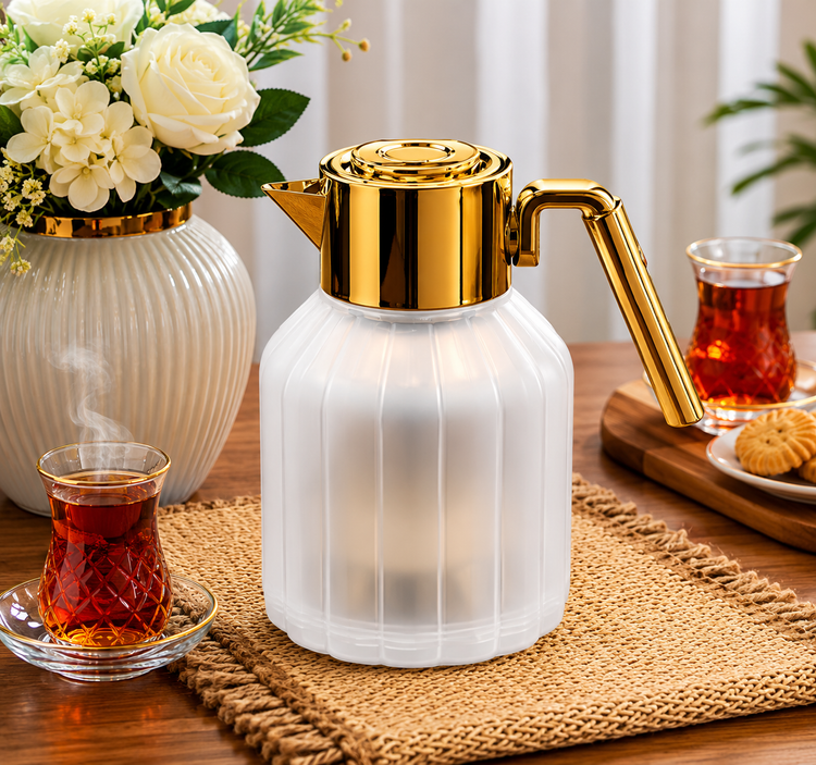 فلاسک طرح شفاف طلایی ۱ لیتری فینیک