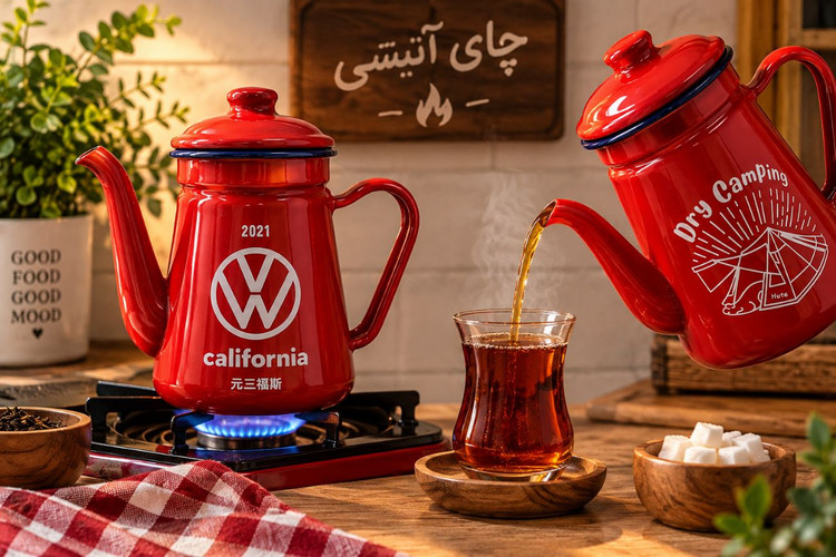 کتری لعابی قرمز ۱.۲ لیتری طرح کالیفرنیا و کمپینگ